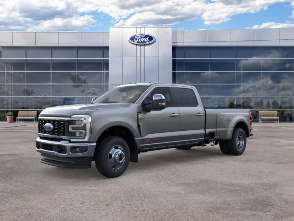 New 2026 Ford Super Duty F-350 DRW LARIAT LARIAT 4WD Crew Cab 8 Box