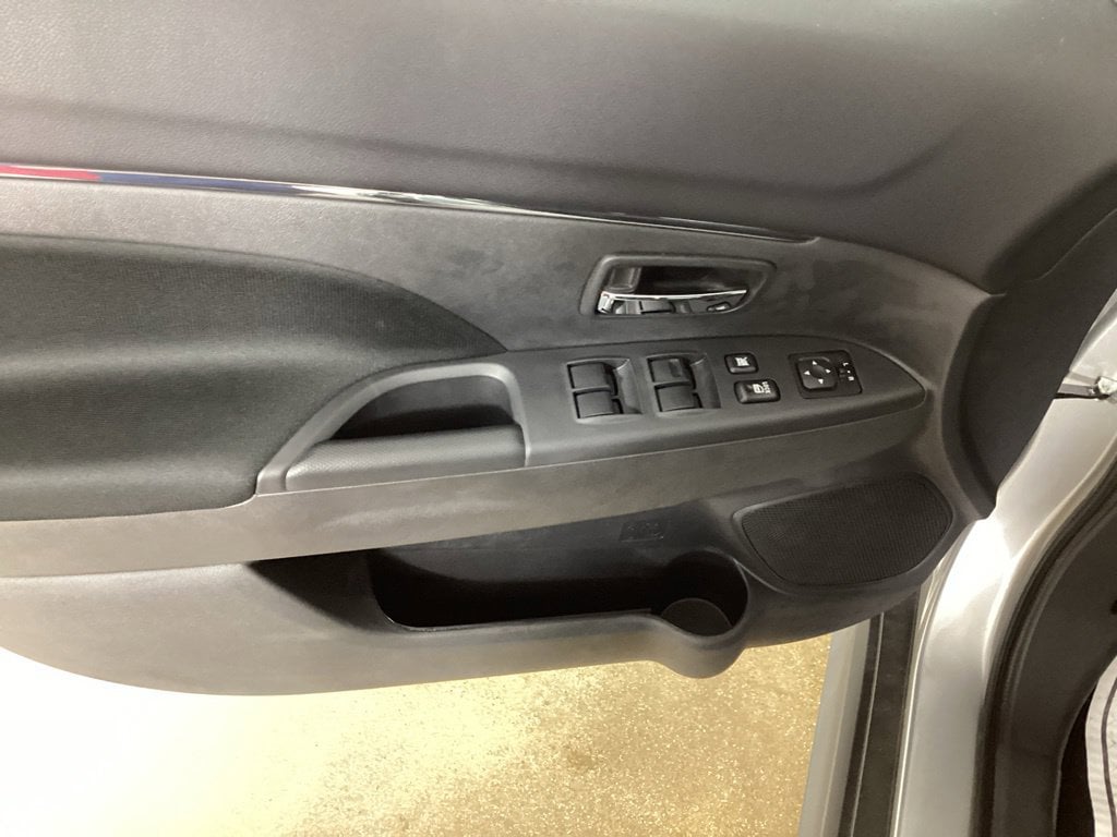 2026 Mitsubishi Outlander Sport ES - Photo 11