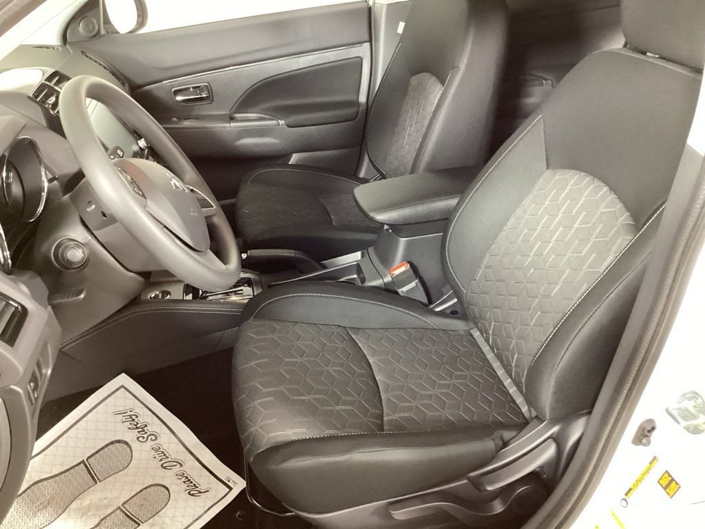 2026 Mitsubishi Outlander Sport ES - Photo 9