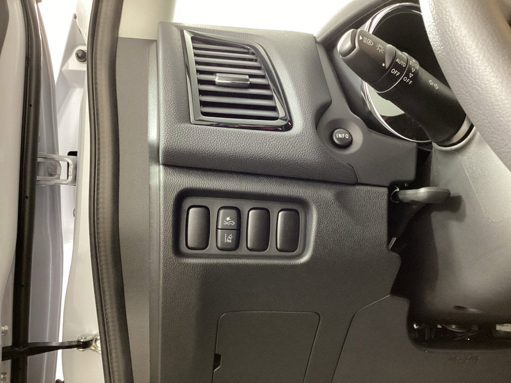 2026 Mitsubishi Outlander Sport ES - Photo 12
