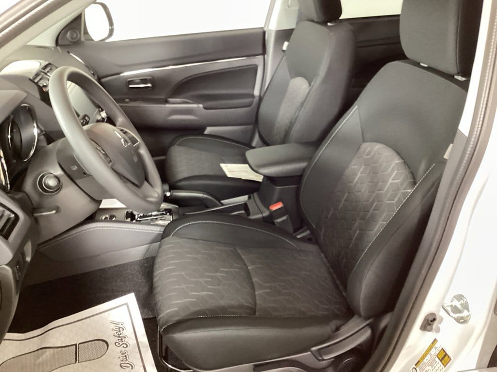 2026 Mitsubishi Outlander Sport ES - Photo 10