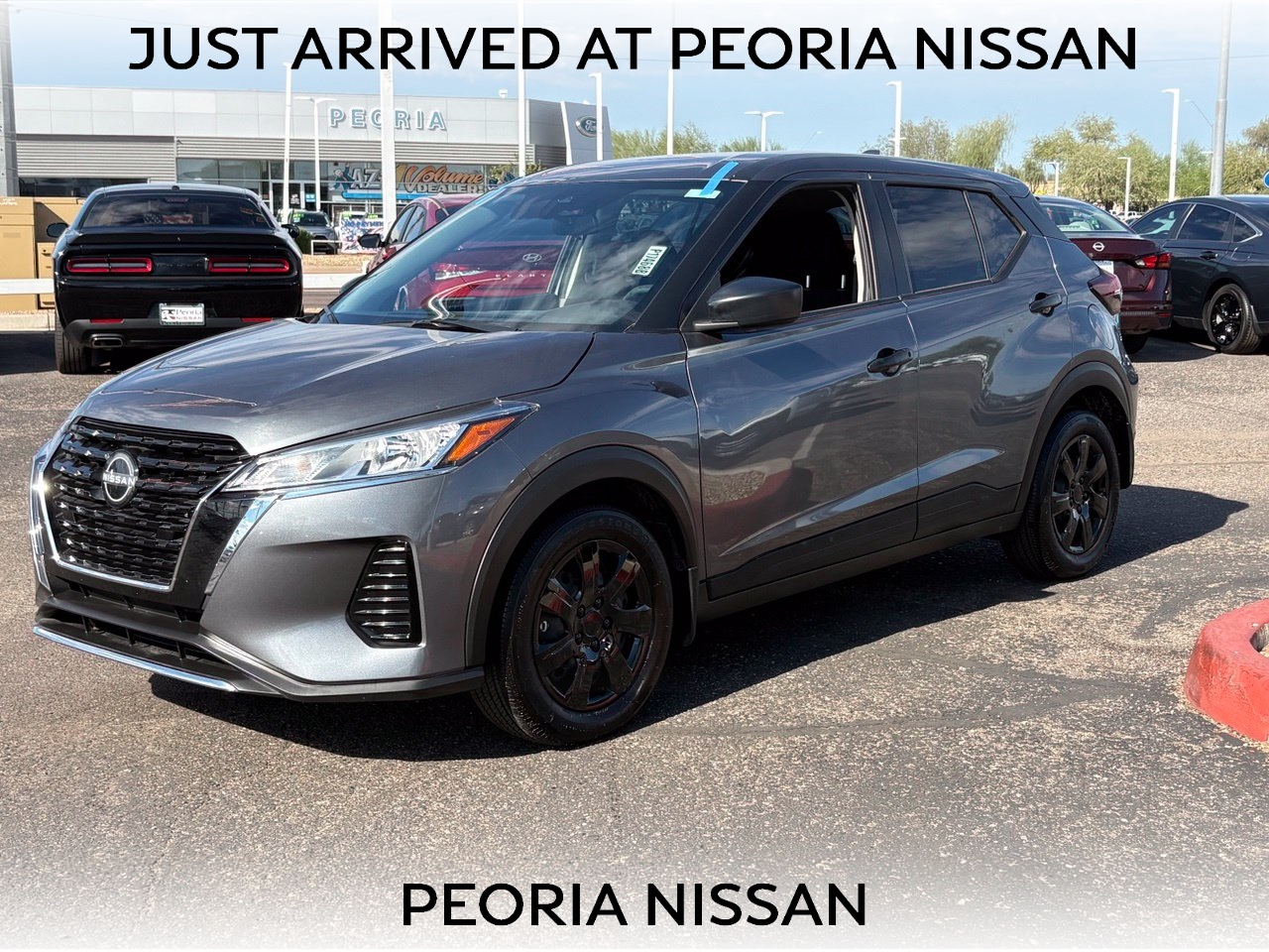  Nissan Kicks Play