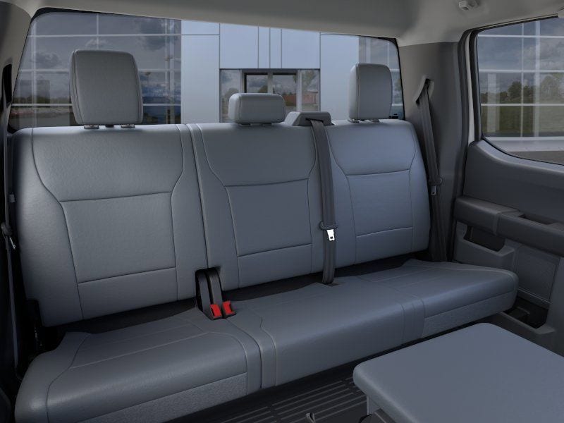 2025 Ford F-550 Super Duty Chassis Cab XL - Photo 13