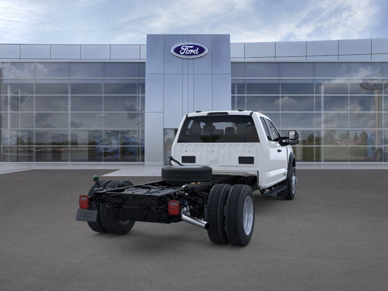 2025 Ford F-550 Super Duty Chassis Cab XL - Photo 10