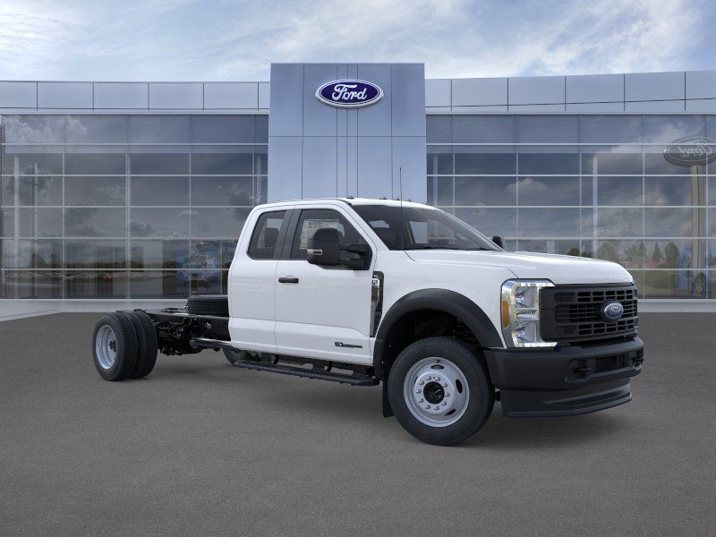 2025 Ford F-550 Super Duty Chassis Cab XL - Photo 9