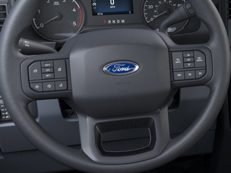 2026 Ford F-350 Super Duty XL - Photo 14