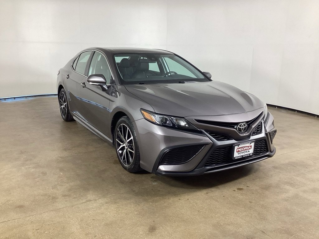 Used 2024 Toyota Camry SE Sedan