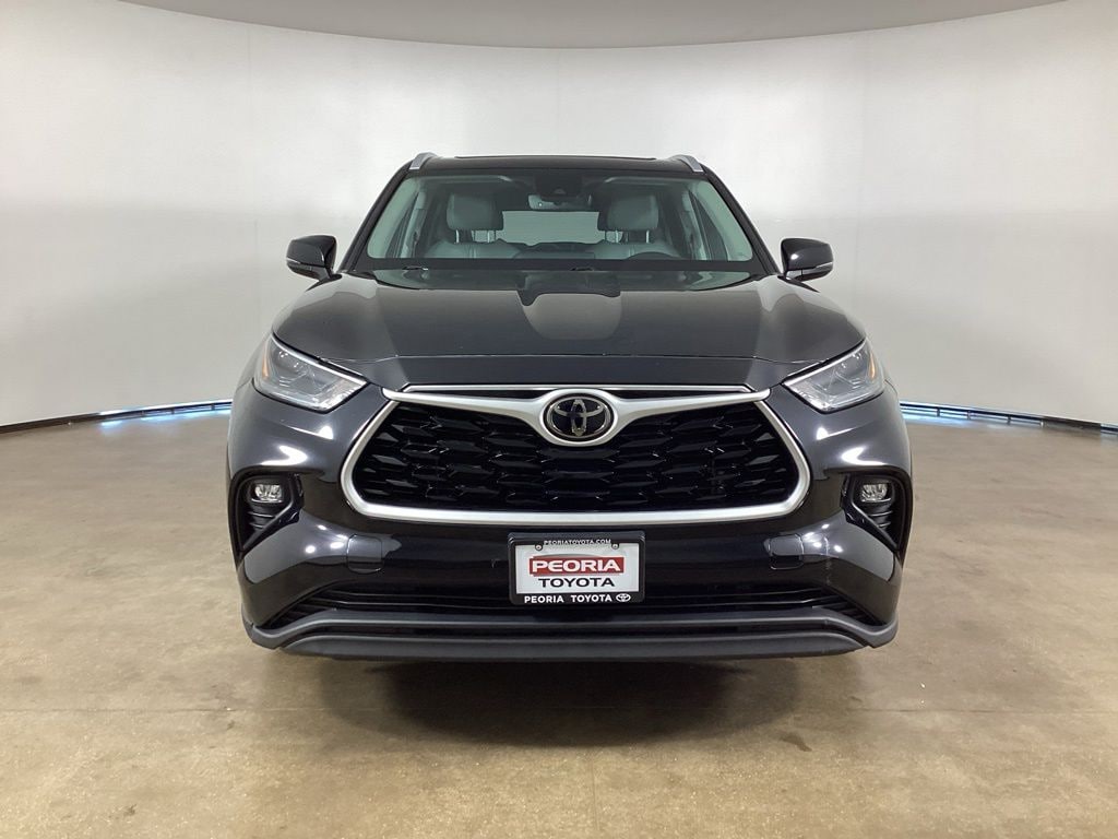 Used 2022 Toyota Highlander XLE SUV