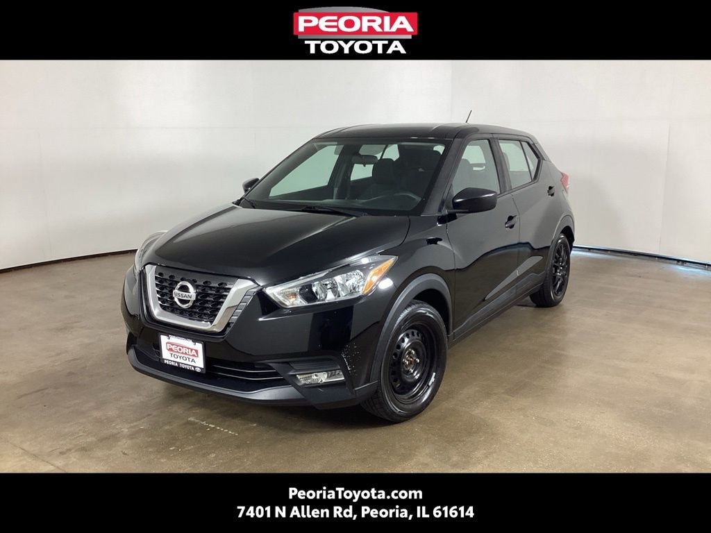 Used 2018 Nissan Kicks SV SUV