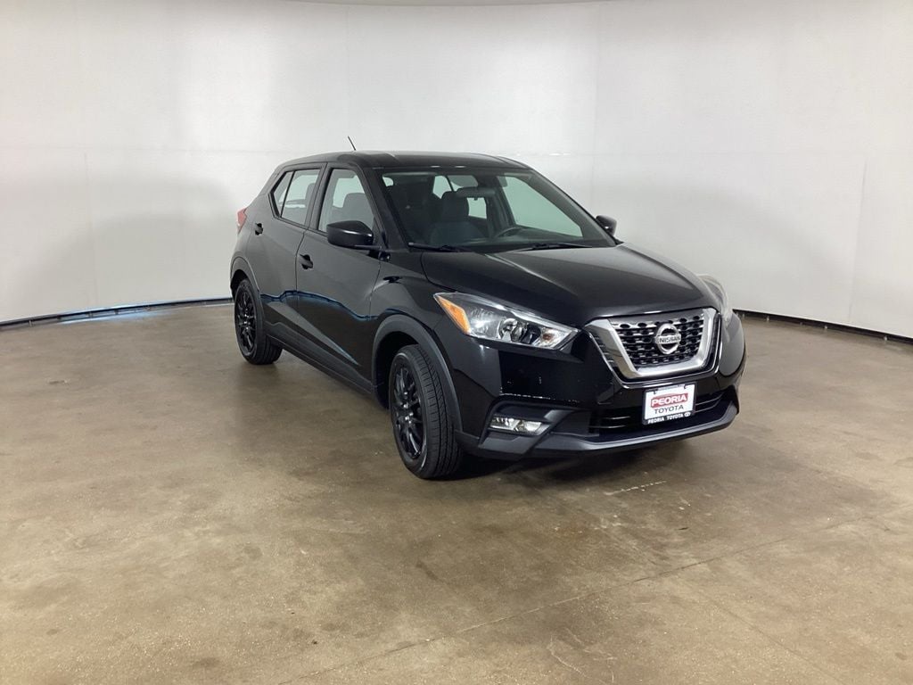 Used 2018 Nissan Kicks SV SUV