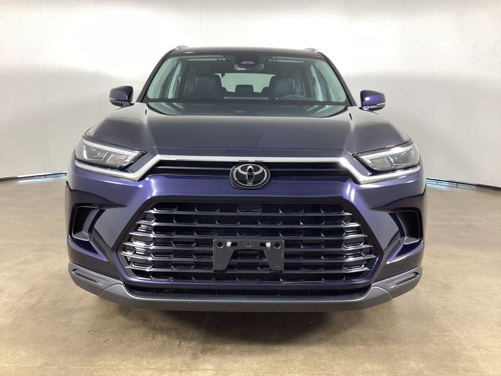 Used 2024 Toyota Grand Highlander XLE SUV