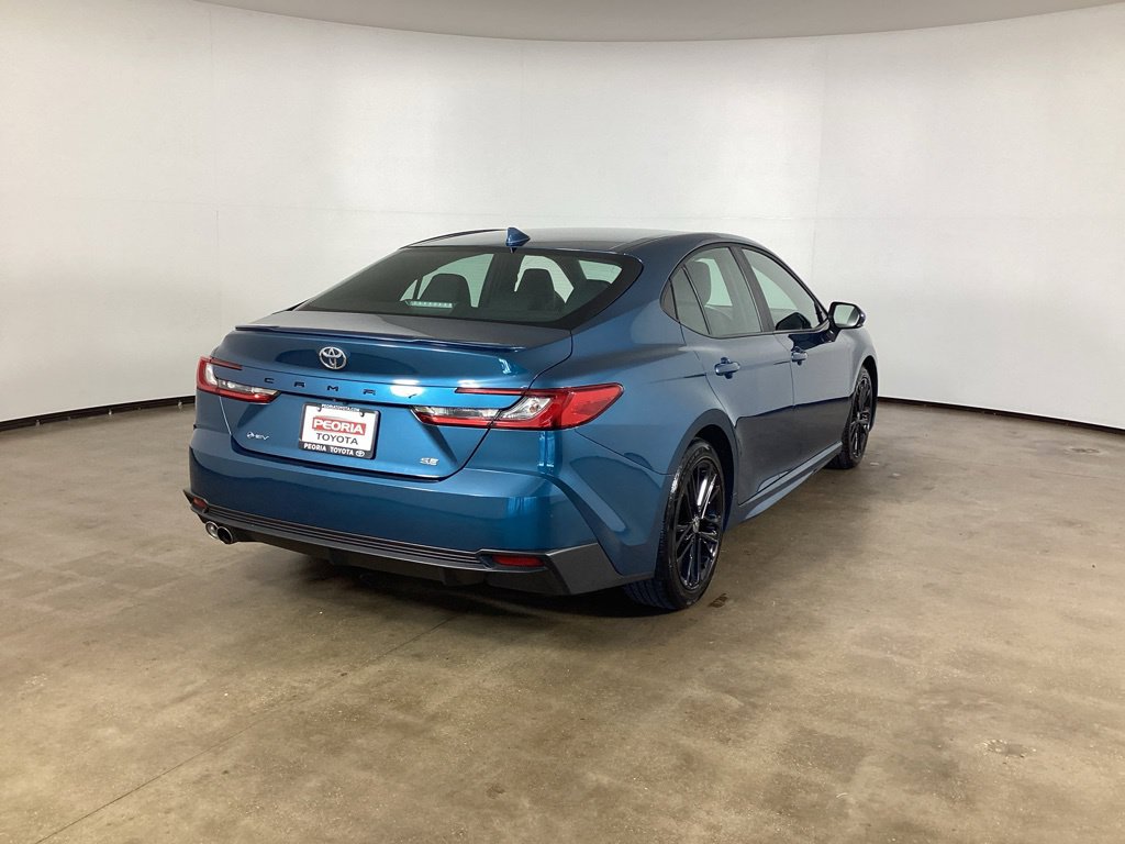 Used 2025 Toyota Camry SE Sedan