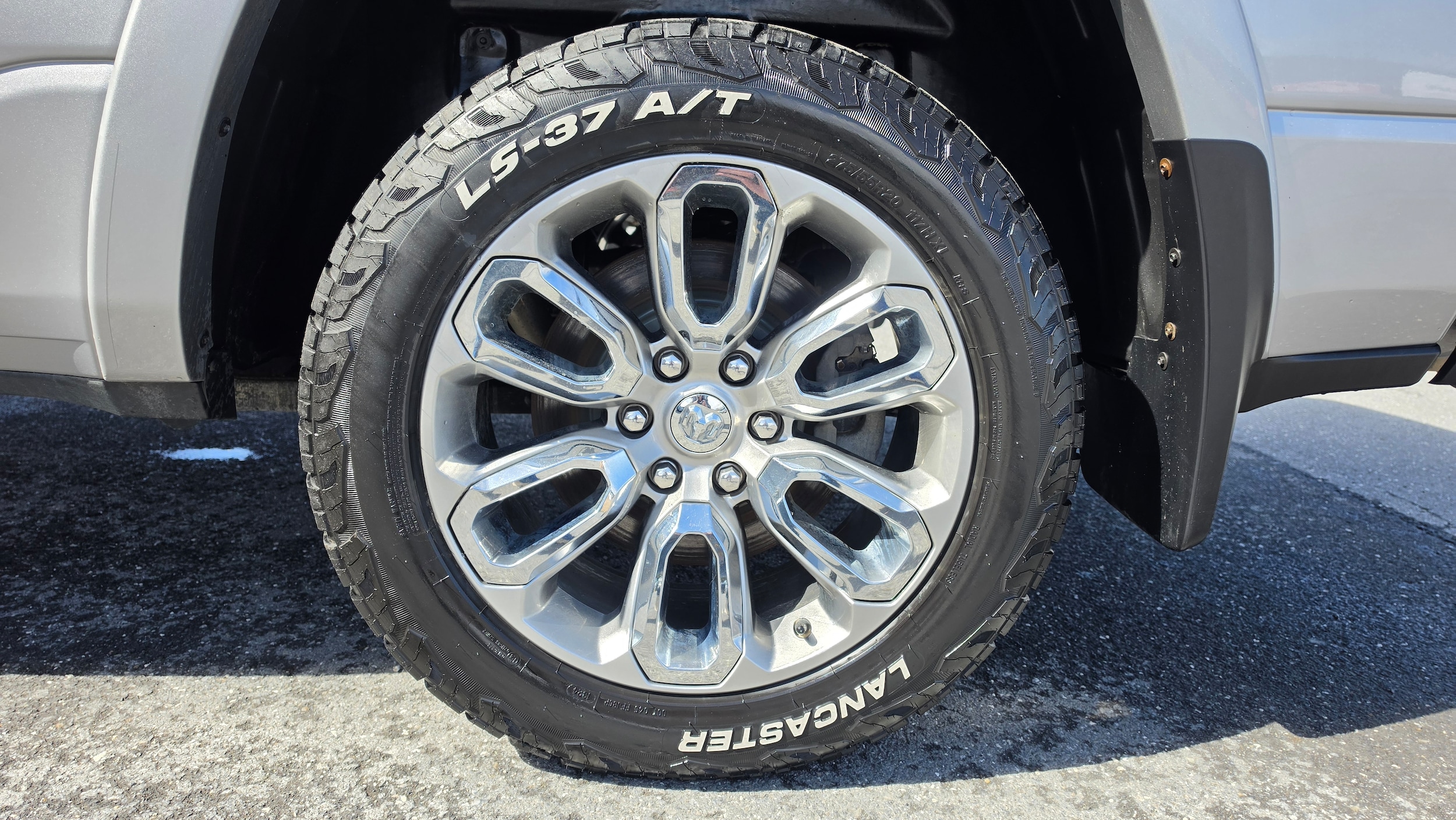 2022 RAM Ram 1500 Pickup Laramie - Photo 12