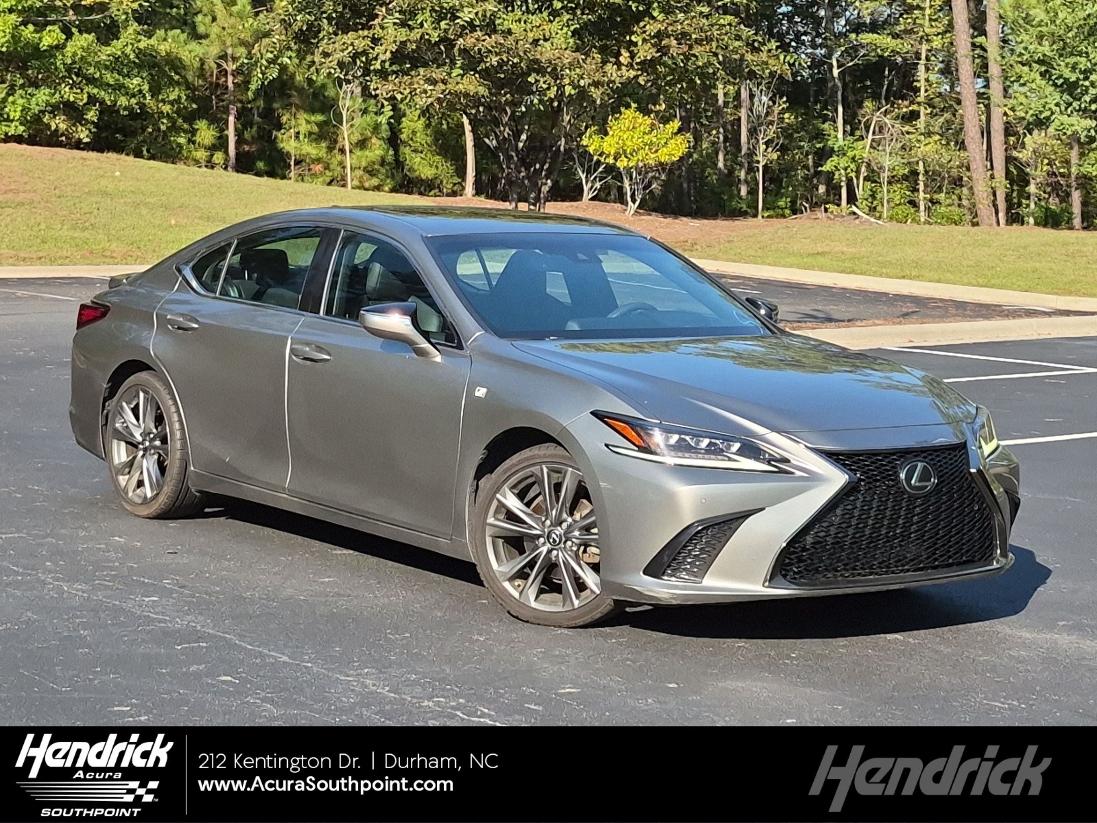 2019 Lexus ES