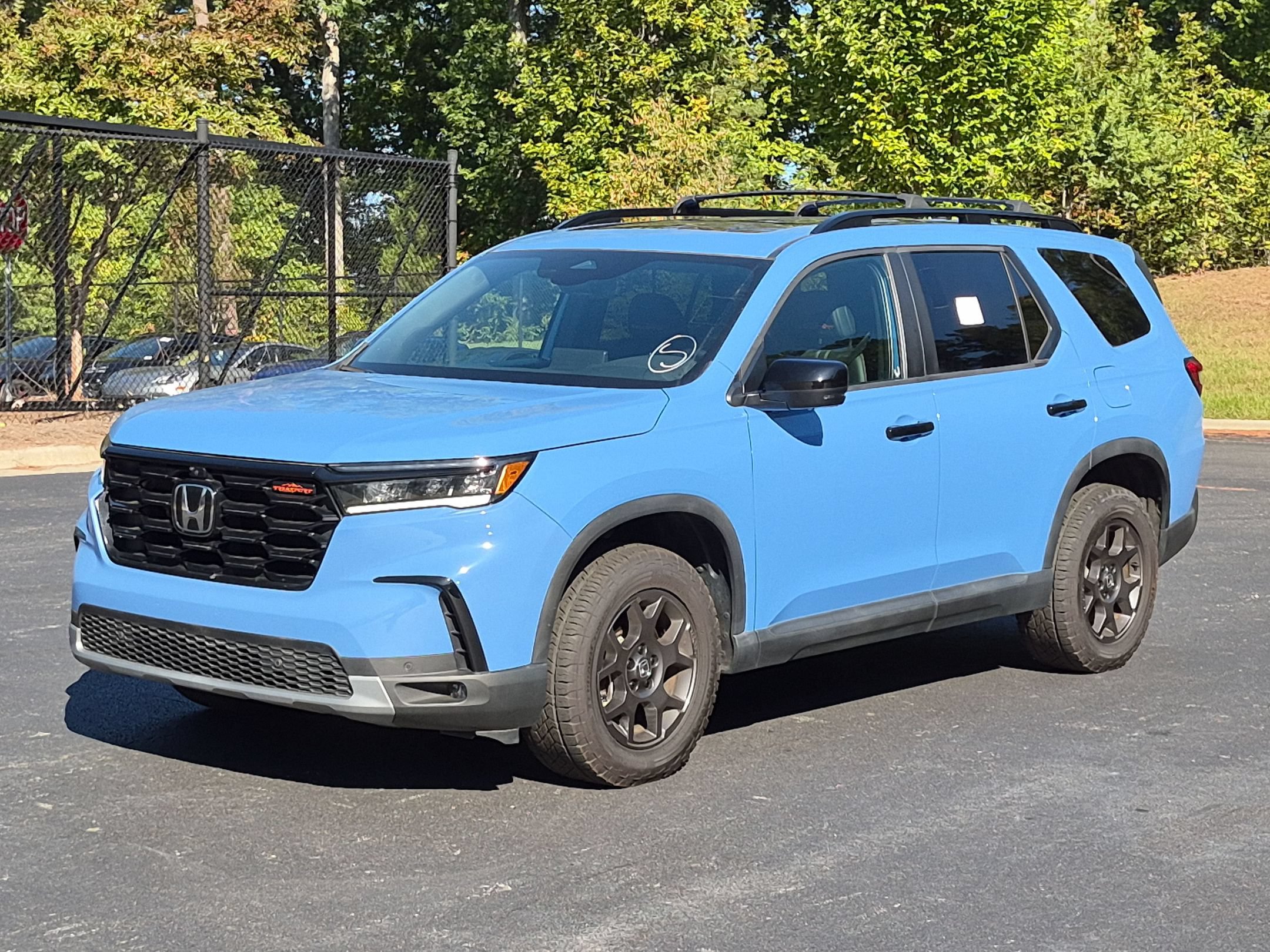 Used 2025 Honda Pilot TrailSport SUV