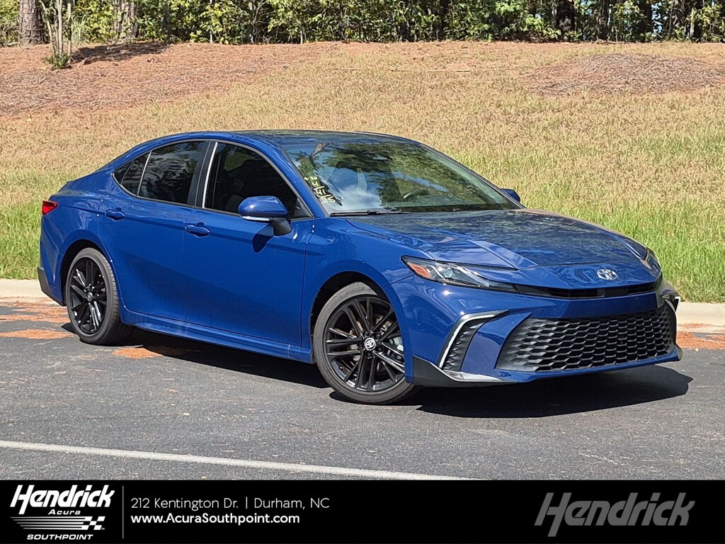Used 2025 Toyota Camry SE Sedan