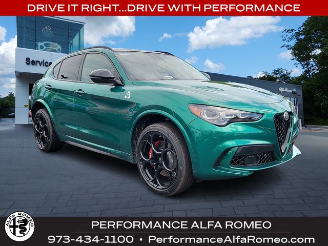 2024 Alfa Romeo Stelvio
