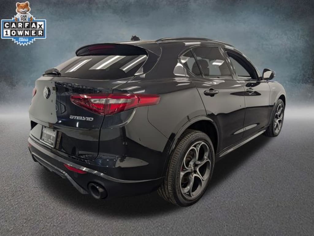 Used 2023 Alfa Romeo Stelvio Ti SUV