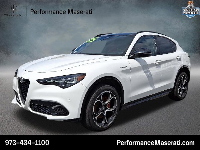 2025 Alfa Romeo Stelvio SUV 