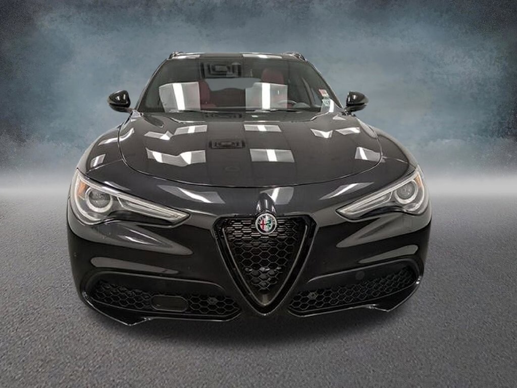 Used 2023 Alfa Romeo Stelvio Veloce SUV