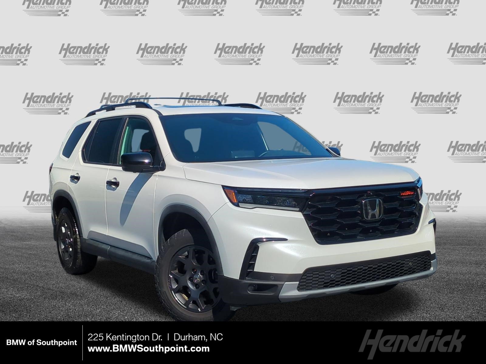 Used 2025 Honda Pilot TrailSport SUV