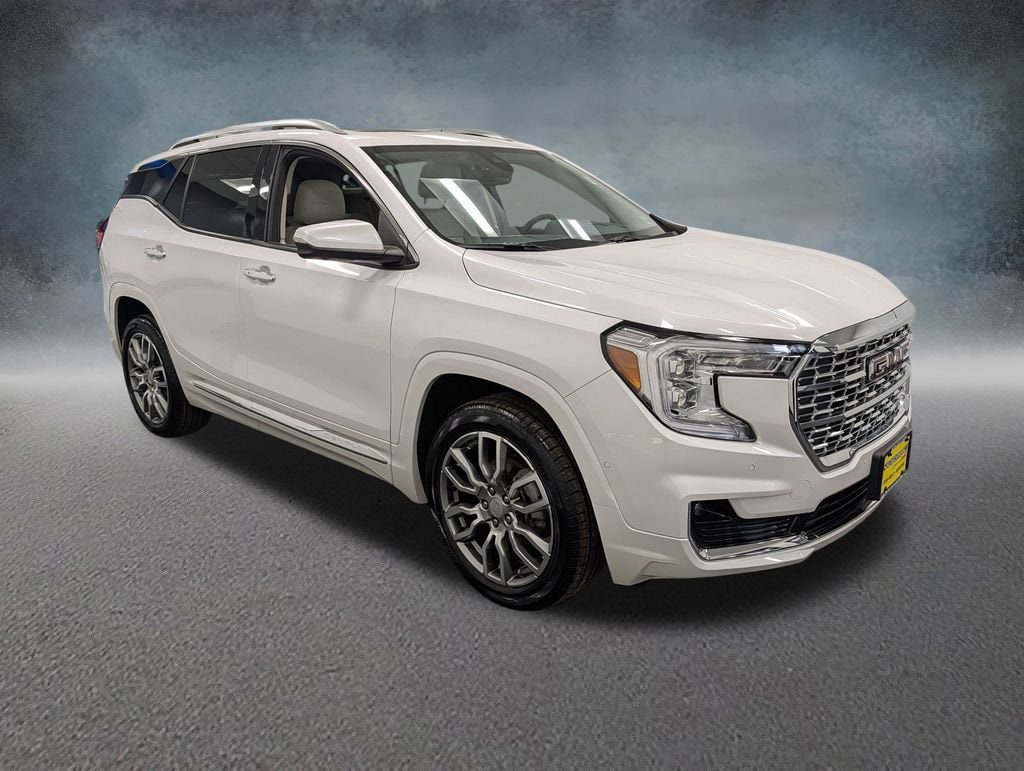 Used 2023 GMC Terrain Denali SUV