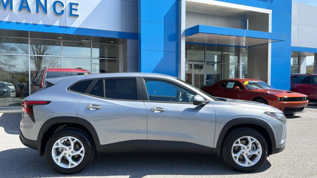 New 2026 Chevrolet Trax LS SUV