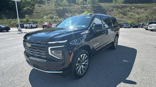 2026 Chevrolet Suburban High Country - Photo 8