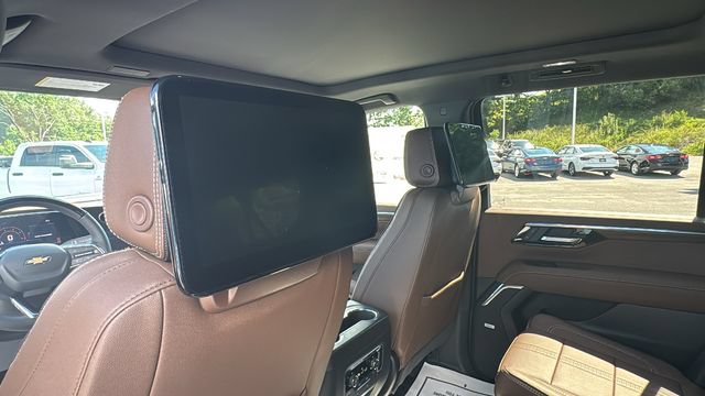 2026 Chevrolet Suburban High Country - Photo 19