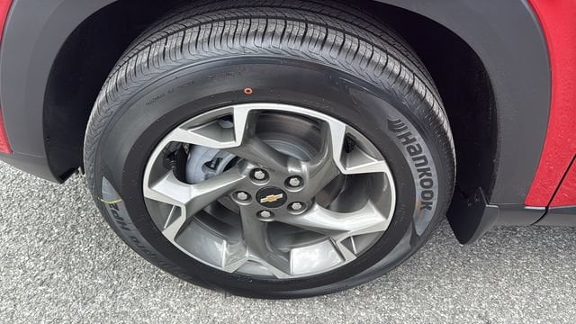 2026 Chevrolet Trax LT - Photo 11