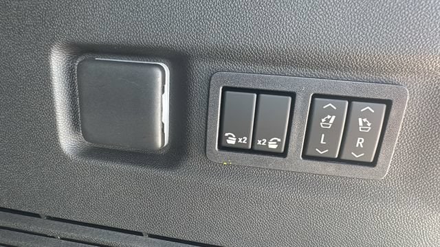 2026 Chevrolet Suburban High Country - Photo 23