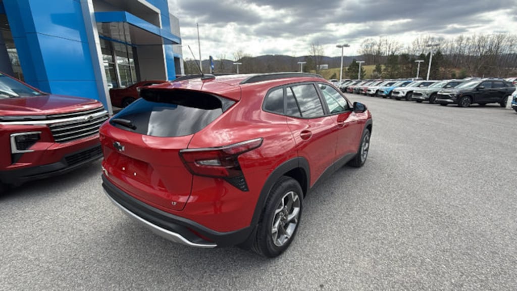 New 2026 Chevrolet Trax LT SUV