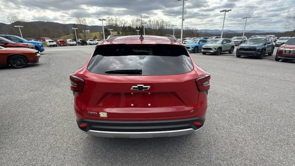 New 2026 Chevrolet Trax LT SUV