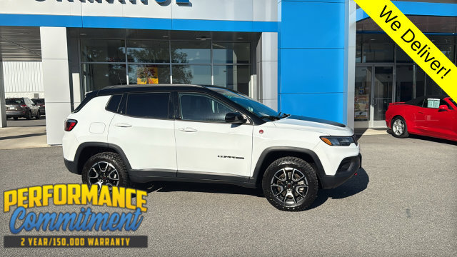 Used 2025 Jeep Compass Trailhawk 4x4 SUV