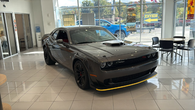  Dodge Challenger