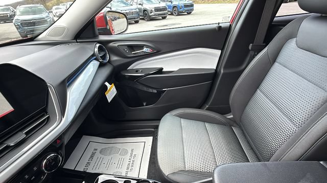 2026 Chevrolet Trax LT - Photo 20