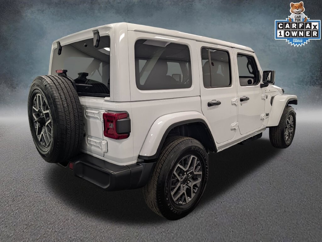 Used 2026 Jeep Wrangler Sahara SUV