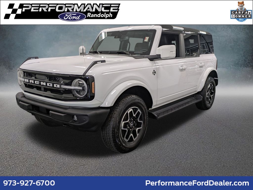 2025 Ford Bronco 4-Door Outer Banks