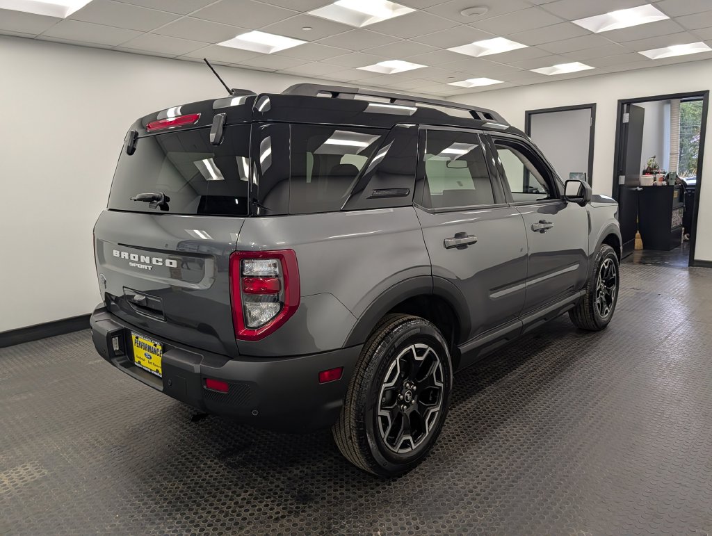 Used 2025 Ford Bronco Sport Outer Banks SUV