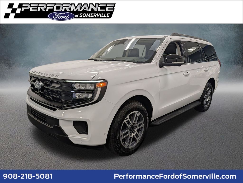 2025 Ford Expedition Active