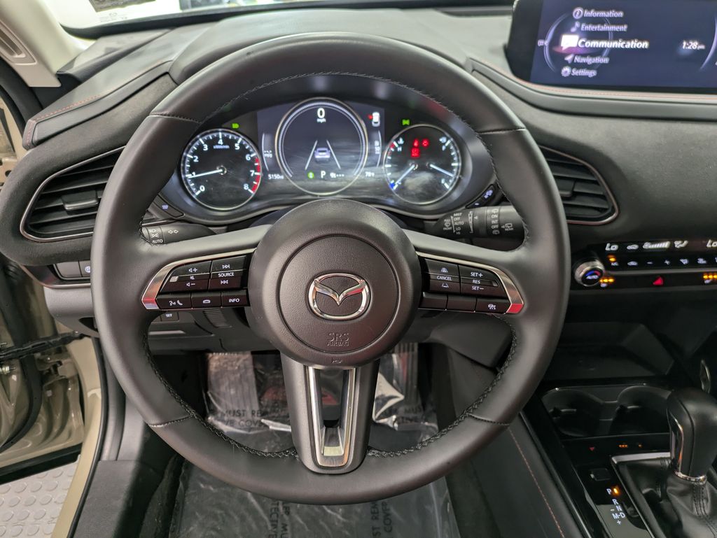 2025 Mazda CX-30 Carbon Turbo - Photo 20