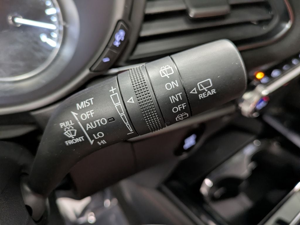 2025 Mazda CX-30 Carbon Turbo - Photo 19