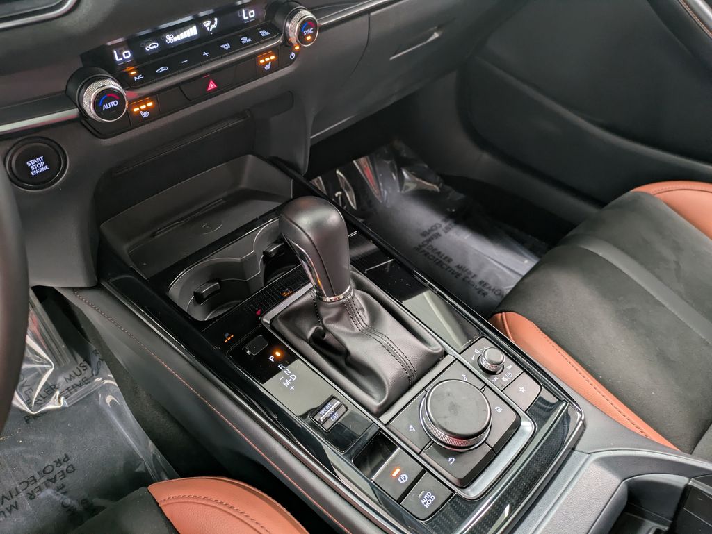 2025 Mazda CX-30 Carbon Turbo - Photo 15