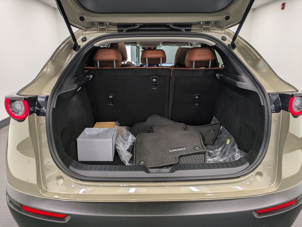 2025 Mazda CX-30 Carbon Turbo - Photo 25