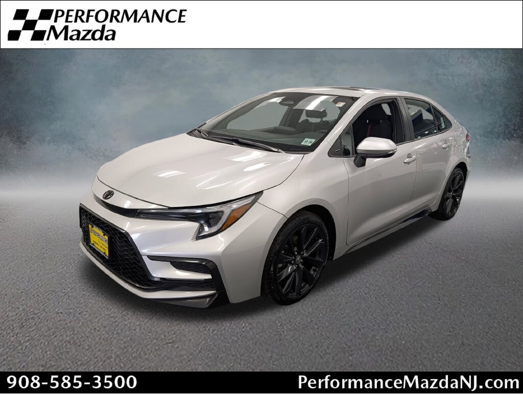 Used 2024 Toyota Corolla SE Sedan