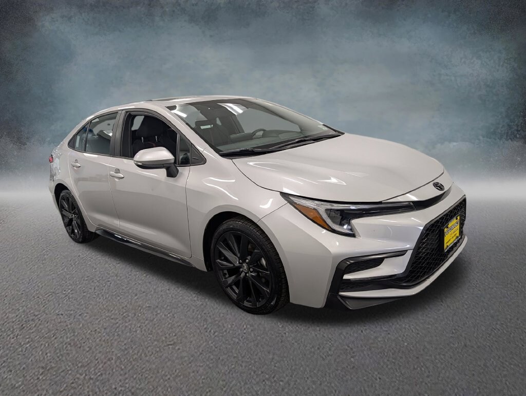 Used 2024 Toyota Corolla SE Sedan