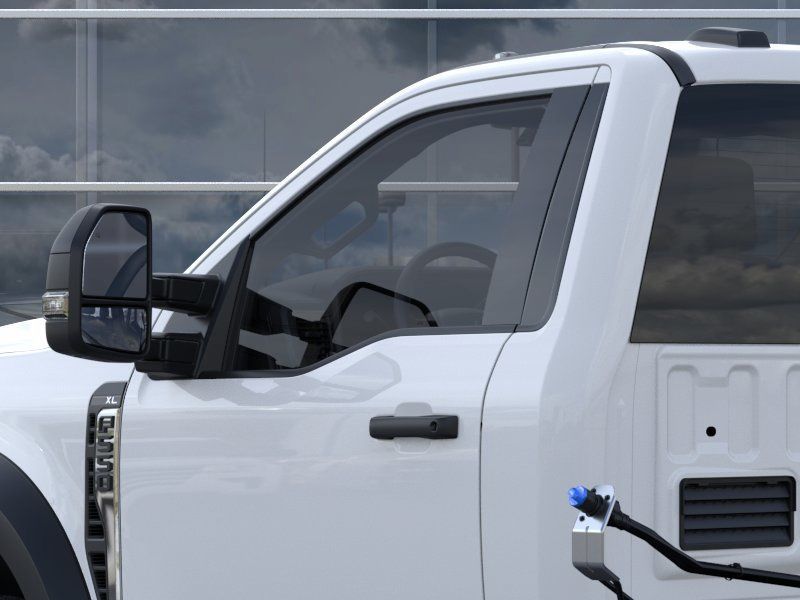 2026 Ford F-550 Super Duty Chassis Cab XL - Photo 22