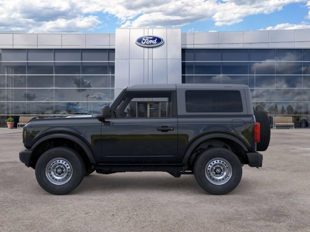 New 2026 Ford Bronco Base SUV
