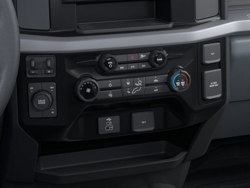 2026 Ford F-550 Super Duty Chassis Cab XL - Photo 17