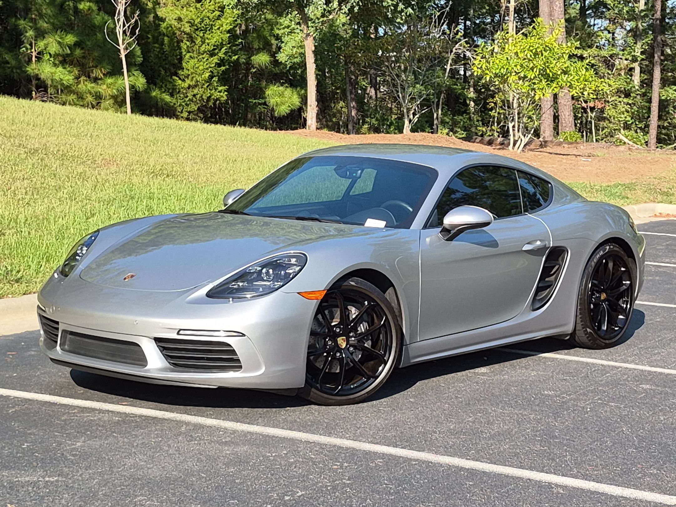  Porsche 718 Cayman